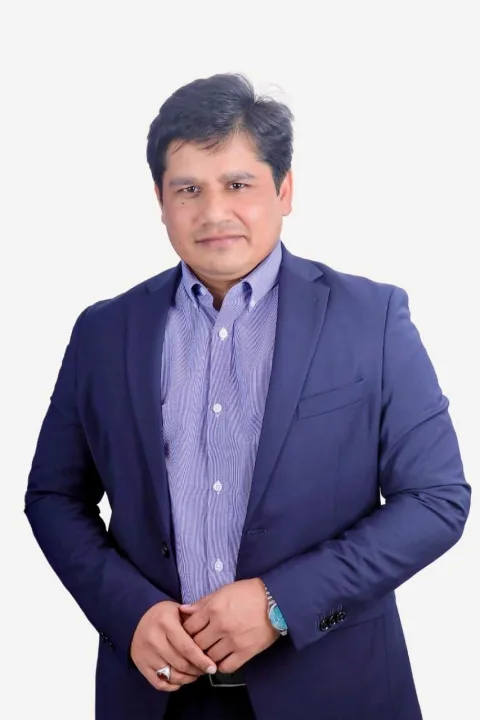 Zeeshan Aslam